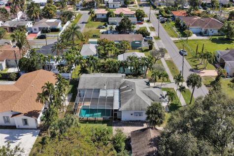 632 SW 8th Street Hallandale Beach FL 33009