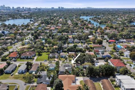 632 SW 8th Street Hallandale Beach FL 33009