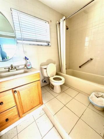 271 SW 11th Avenue Hallandale Beach FL 33009