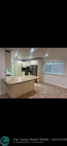 14500 NE 2 Miami FL 33161