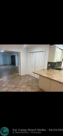 14500 NE 2 Miami FL 33161