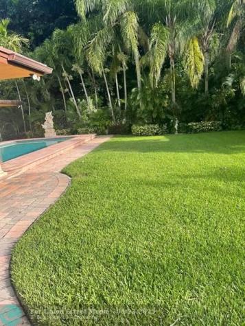 14500 NE 2 Miami FL 33161