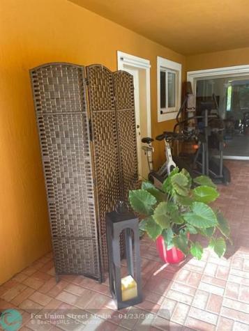 14500 NE 2 Miami FL 33161