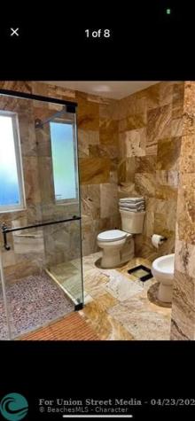 14500 NE 2 Miami FL 33161