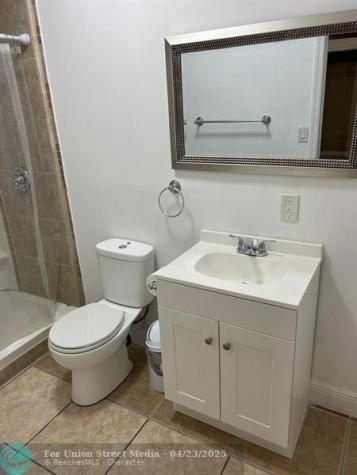 14500 NE 2 Miami FL 33161