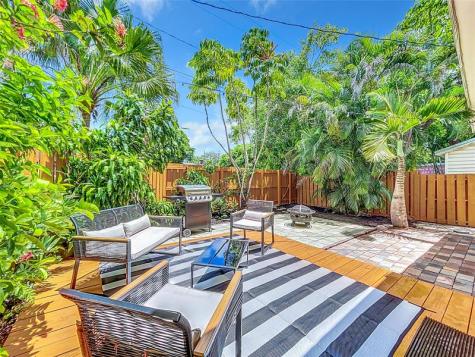 1478 NE 34th Court Units A-b Oakland Park FL 33334