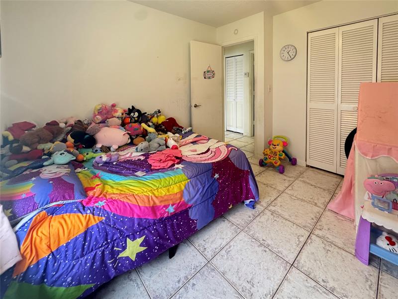 151 SW 15th Street Pompano Beach FL 33060