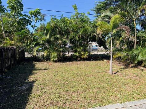 4385 NE 13th Avenue Oakland Park FL 33334