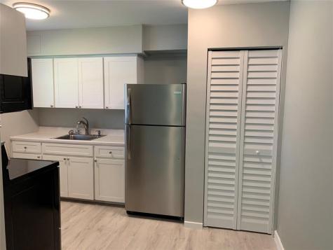 4385 NE 13th Avenue Oakland Park FL 33334