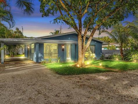141-145 NE 30th Court Wilton Manors FL 33334