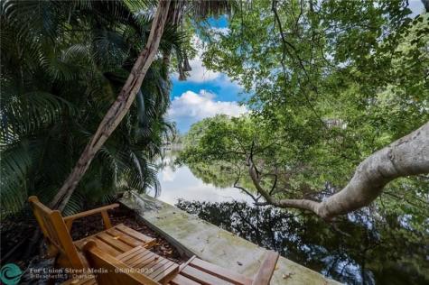 50 NE 30th Court Wilton Manors FL 33334