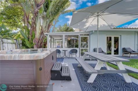 50 NE 30th Court Wilton Manors FL 33334