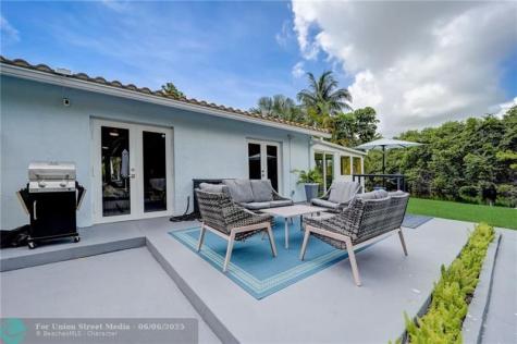 50 NE 30th Court Wilton Manors FL 33334