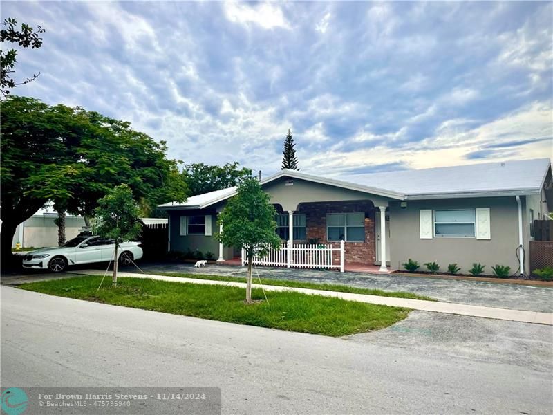 Deerfield Beach FL, 1371 SE 6th Avenue