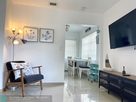 29 NE 3rd Street Dania Beach FL 33004