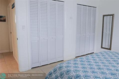 29 NE 3rd Street Dania Beach FL 33004