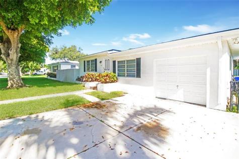 1625 Cleveland Street Hollywood FL 33020