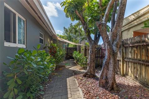 1009 NE 23rd Drive Wilton Manors FL 33305