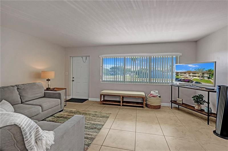 2131 NE 40th Court Lighthouse Point FL 33064