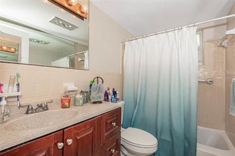2131 NE 40th Court Lighthouse Point FL 33064