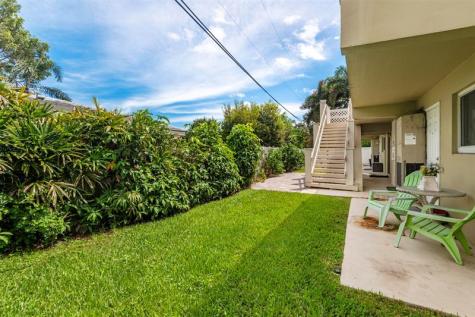 2131 NE 40th Court Lighthouse Point FL 33064