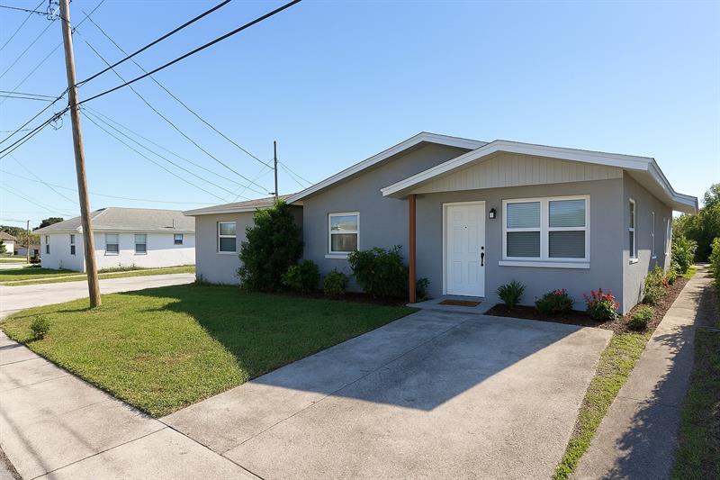 1133 W 28th Street West Palm Beach FL 33404