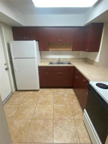 7931 SW 10th Street North Lauderdale FL 33068