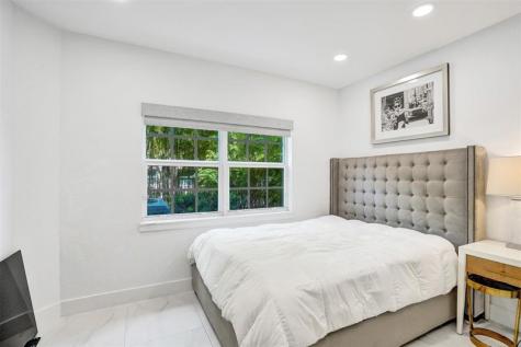624 NE 29th Drive Fort Lauderdale FL 33334