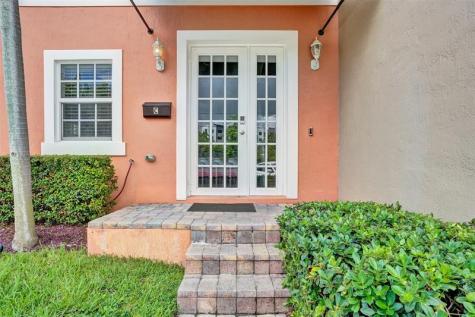 624 NE 29th Drive Fort Lauderdale FL 33334