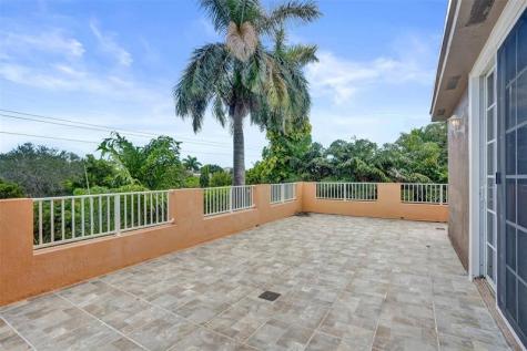 624 NE 29th Drive Fort Lauderdale FL 33334