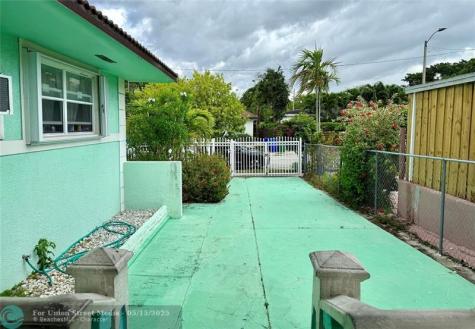 430 NE 75th Street Miami FL 33138