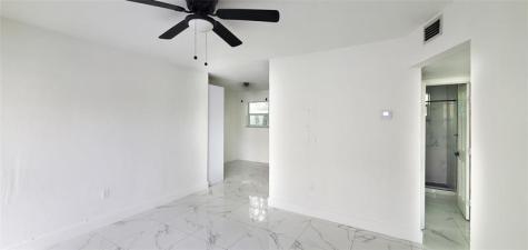 1390-1392 NW 29th Terrace Miami FL 33142