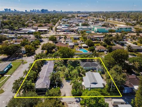 302 SW 15th Street Dania Beach FL 33004