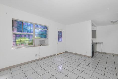 302 SW 15th Street Dania Beach FL 33004