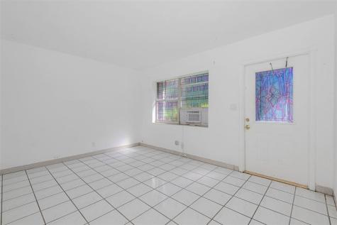 302 SW 15th Street Dania Beach FL 33004