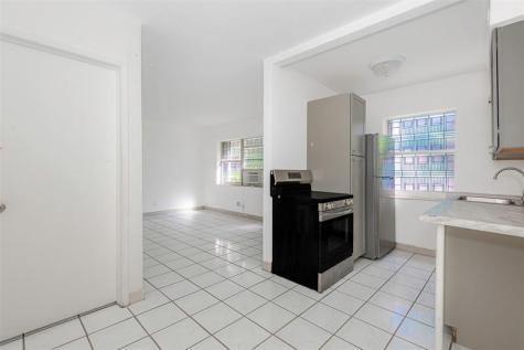302 SW 15th Street Dania Beach FL 33004