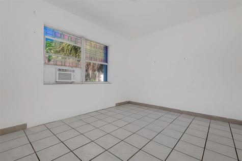 302 SW 15th Street Dania Beach FL 33004
