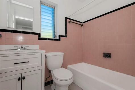 302 SW 15th Street Dania Beach FL 33004