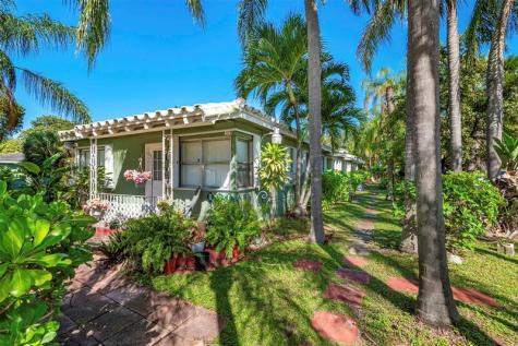 302 SW 15th Street Dania Beach FL 33004