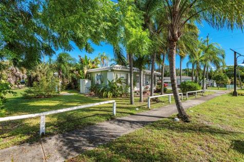 302 SW 15th Street Dania Beach FL 33004