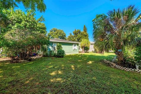 302 SW 15th Street Dania Beach FL 33004