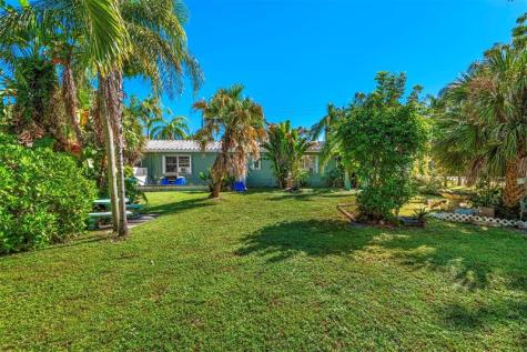 302 SW 15th Street Dania Beach FL 33004