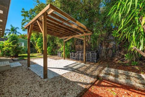 302 SW 15th Street Dania Beach FL 33004