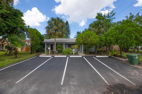 4500 NE 15th Avenue Oakland Park FL 33334