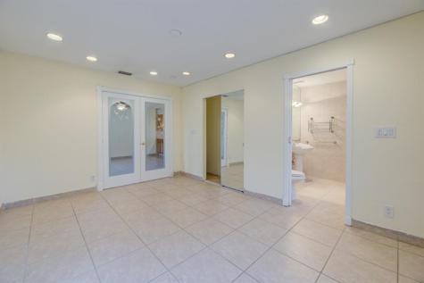 4500 NE 15th Avenue Oakland Park FL 33334