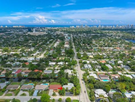 4500 NE 15th Avenue Oakland Park FL 33334