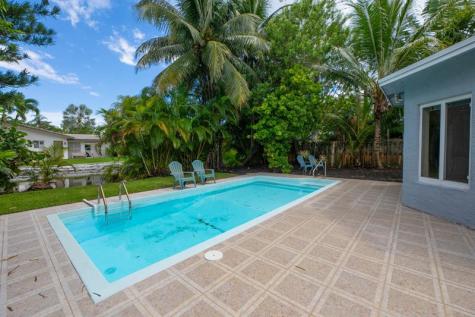 4500 NE 15th Avenue Oakland Park FL 33334