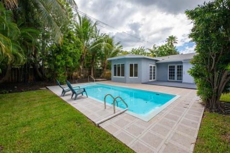 4500 NE 15th Avenue Oakland Park FL 33334