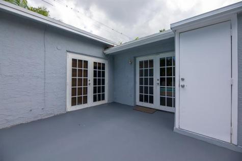 4500 NE 15th Avenue Oakland Park FL 33334