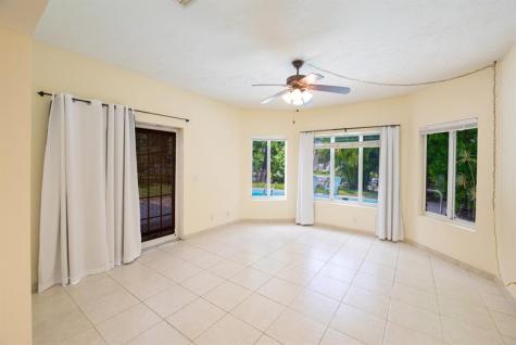 4500 NE 15th Avenue Oakland Park FL 33334